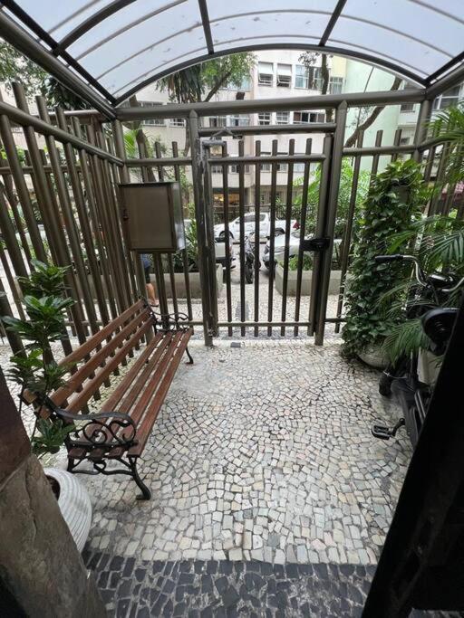 Apartment Loft Em Copacabana A Duas Quadras Da