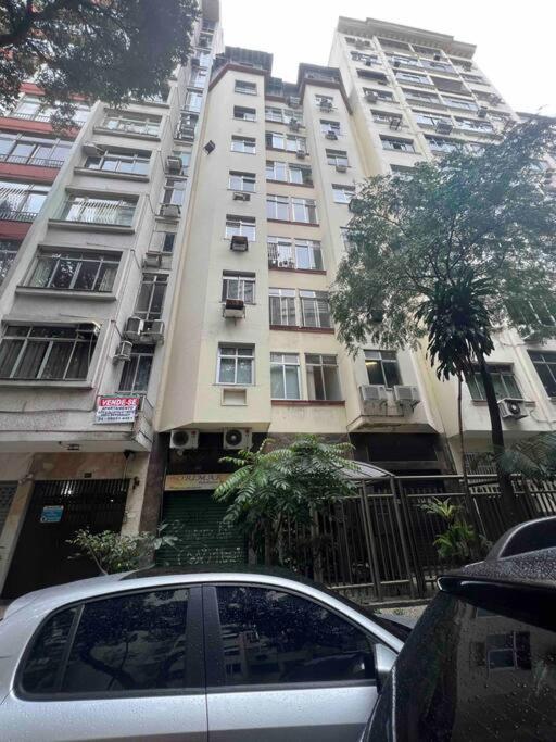 Loft Em Copacabana A Duas Quadras Da *